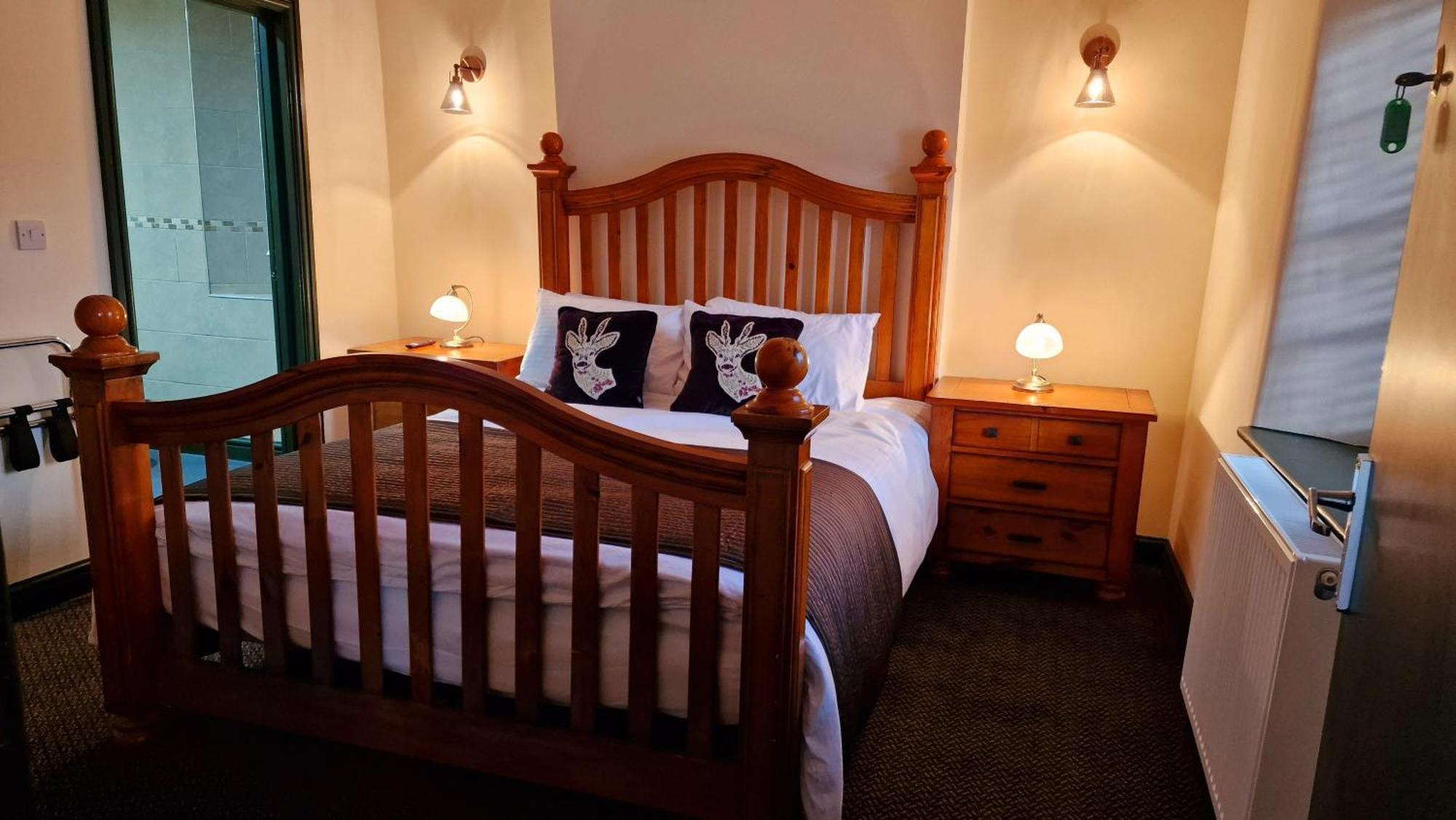 Y Gwydyr Hotel - Dolwyddelan Zewnętrze zdjęcie