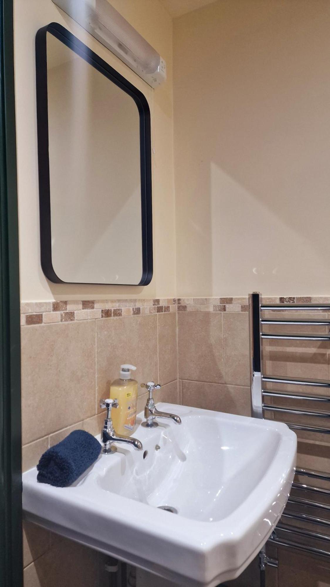 Y Gwydyr Hotel - Dolwyddelan Zewnętrze zdjęcie